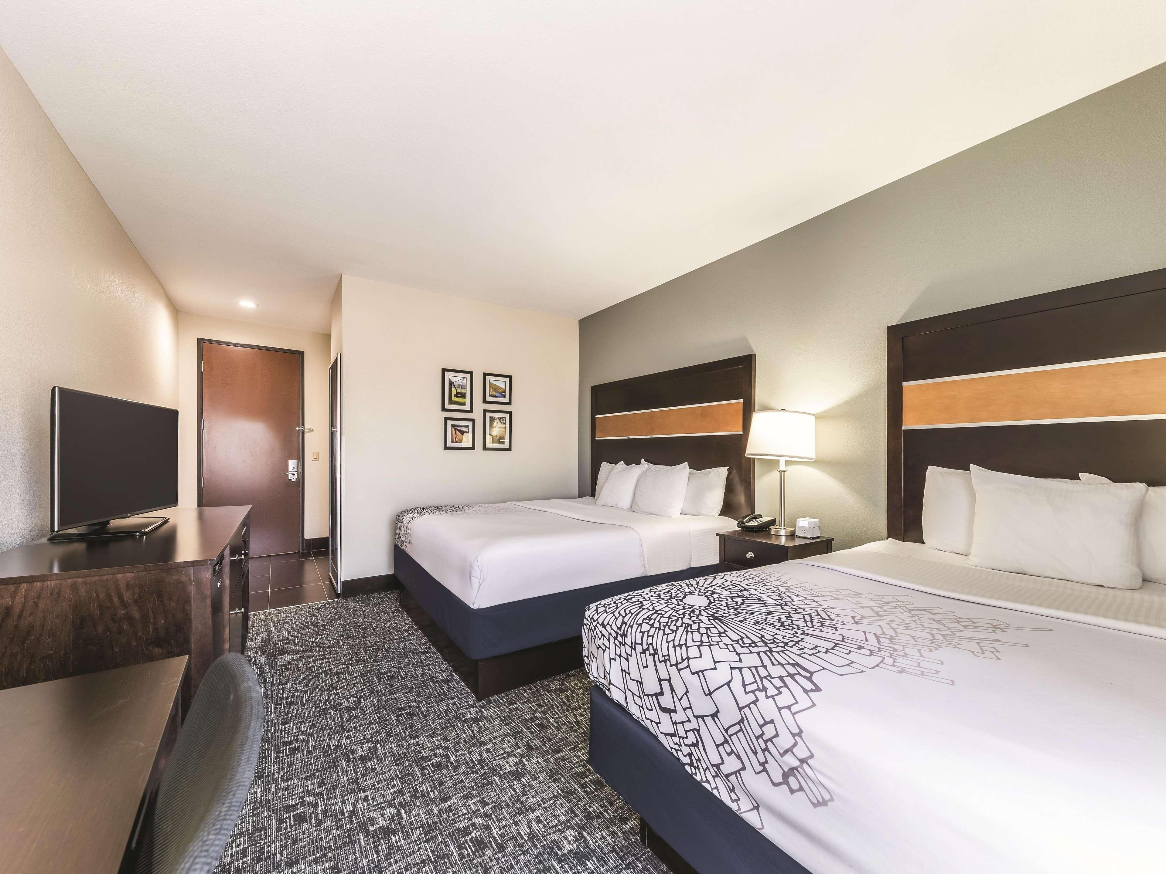 La Quinta By Wyndham Tulsa - Catoosa Hotell Exteriör bild