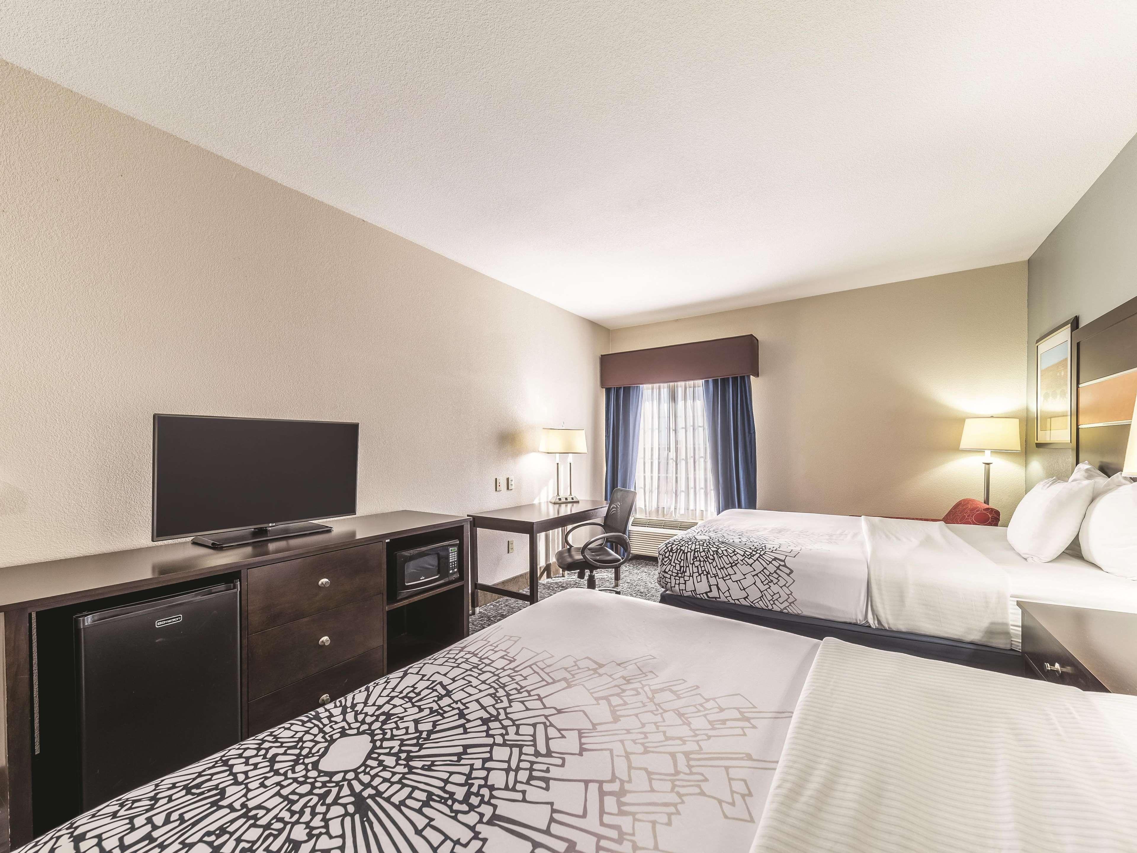 La Quinta By Wyndham Tulsa - Catoosa Hotell Exteriör bild