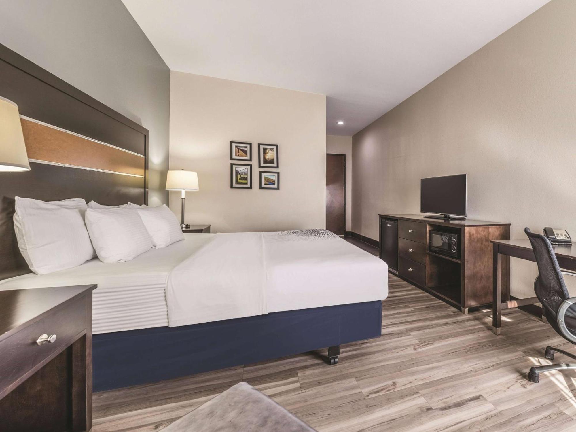 La Quinta By Wyndham Tulsa - Catoosa Hotell Exteriör bild